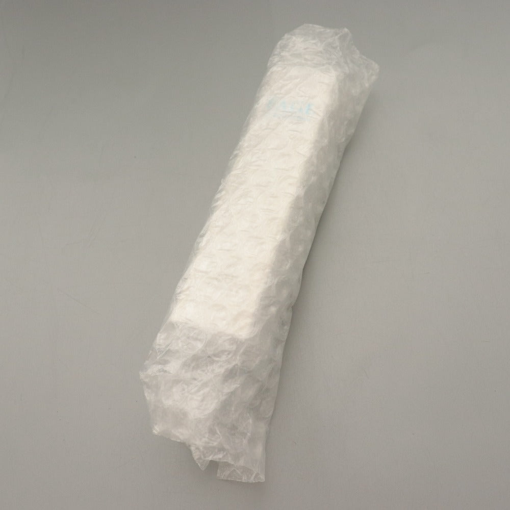 ■ Yves Saint Laurent Clé de Peau Beauté and other cosmetics 9-piece set bulk sale. Perfume, lipstick, concealer, eyeshadow, etc. Includes unused items