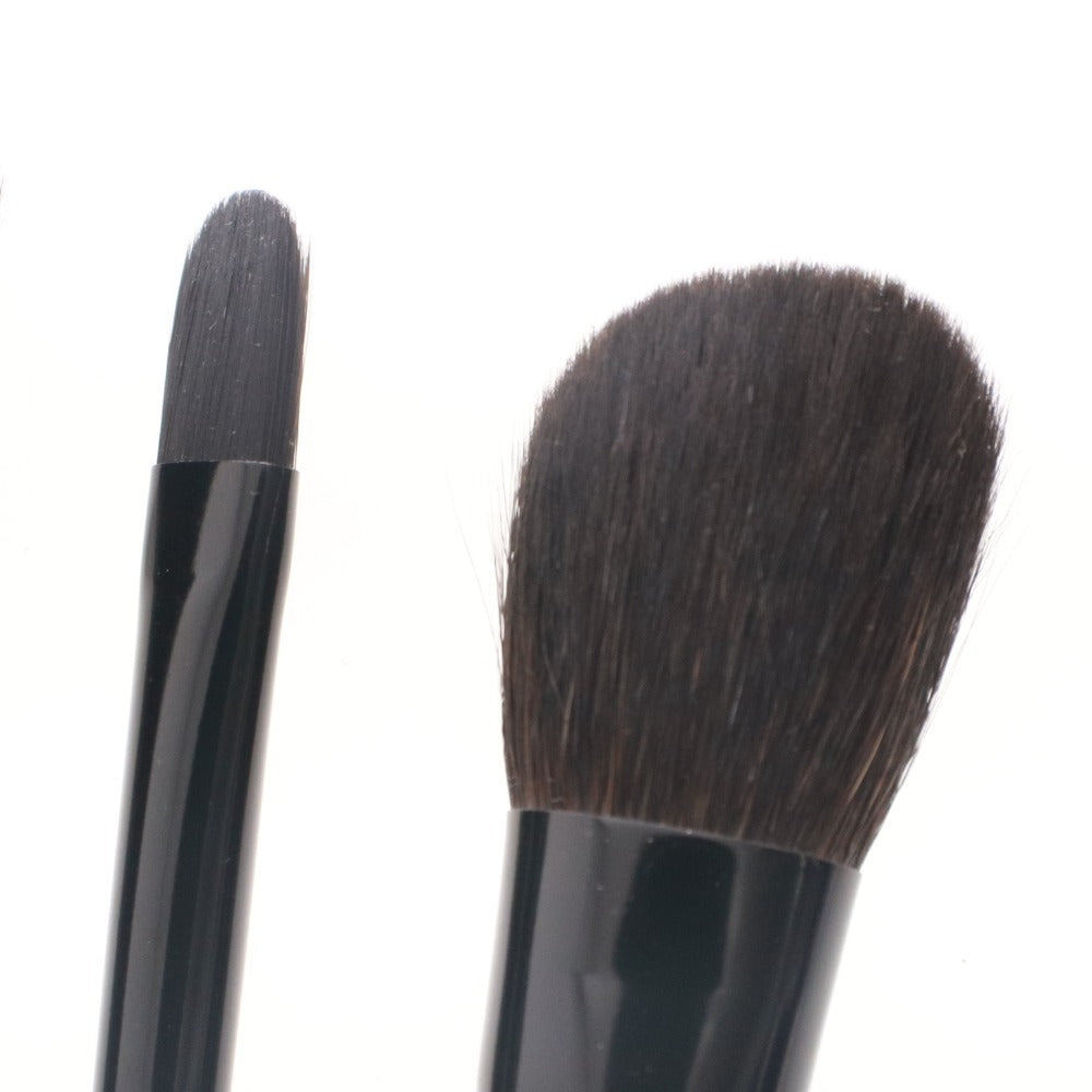 ■ Clé de Peau Beauté クレ・ド・ポー ボーテ メイクブラシ 3本セット ケース付き コンシーラー 化粧道具