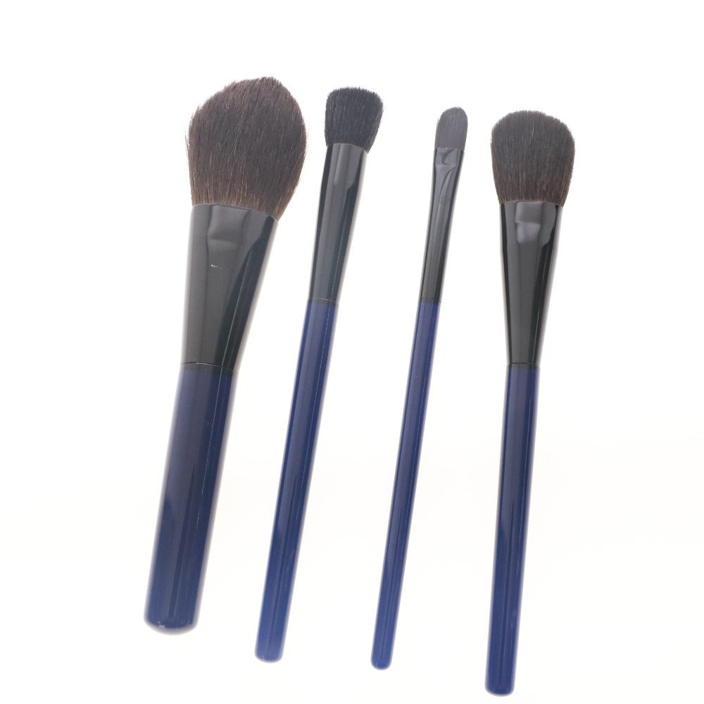 ■ Clé de Peau Beauté クレ・ド・ポー ボーテ メイクブラシ 3本セット ケース付き コンシーラー 化粧道具