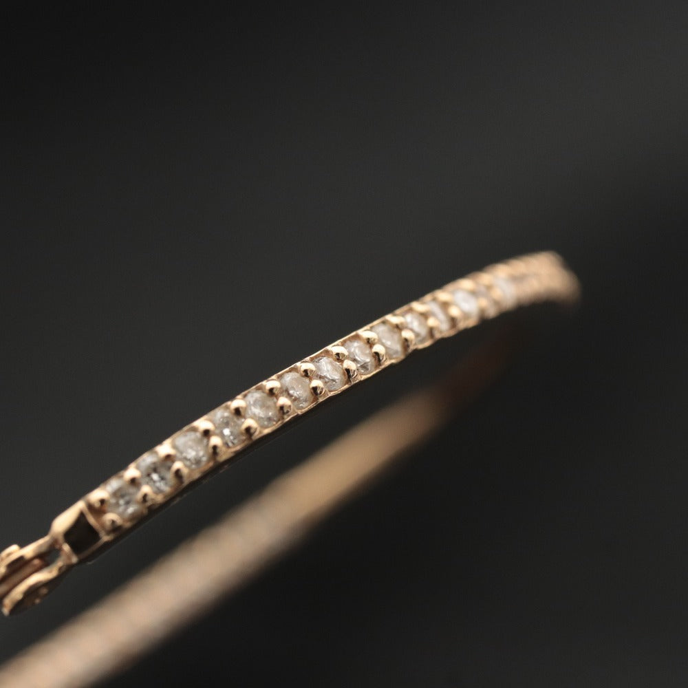 ■ VERITE ベリテ フープピアス 片耳のみ メレダイヤモンド K18 金 0.50ct 総重量3.52g 全長3.4cm ゴールド色 エルメス/小物入れ付き