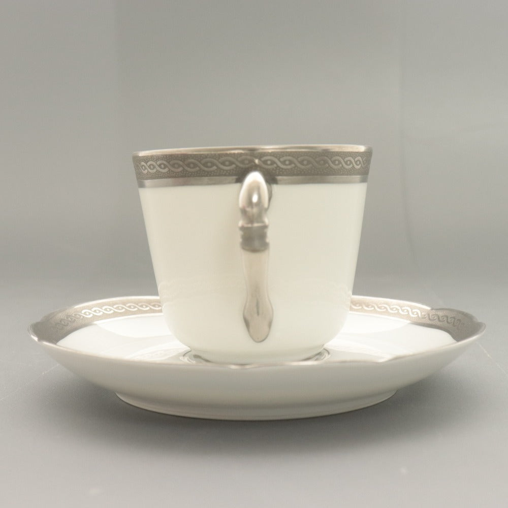 ■ BERNARDAUD LIMOGES B&C ベルナルドリモージュ カップ ソーサー 1組 プラチナ ティーカップ 小皿 柄 フランス 全長8.8cm 13cm ホワイト