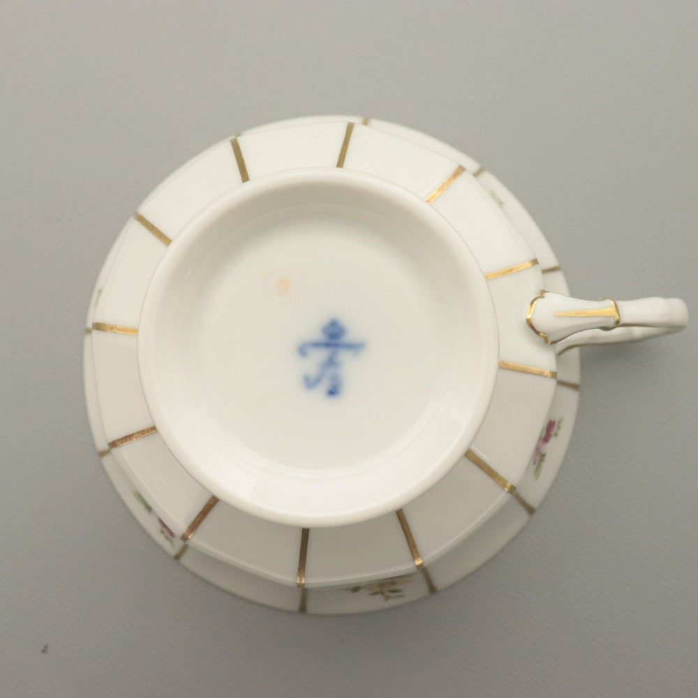 ■ Furstenberg Millefleurs Cup and Saucer Set, Coffee/Tea Cup, Small Plate, Floral Design, Length 11.7cm x 14.4cm, White/Gold