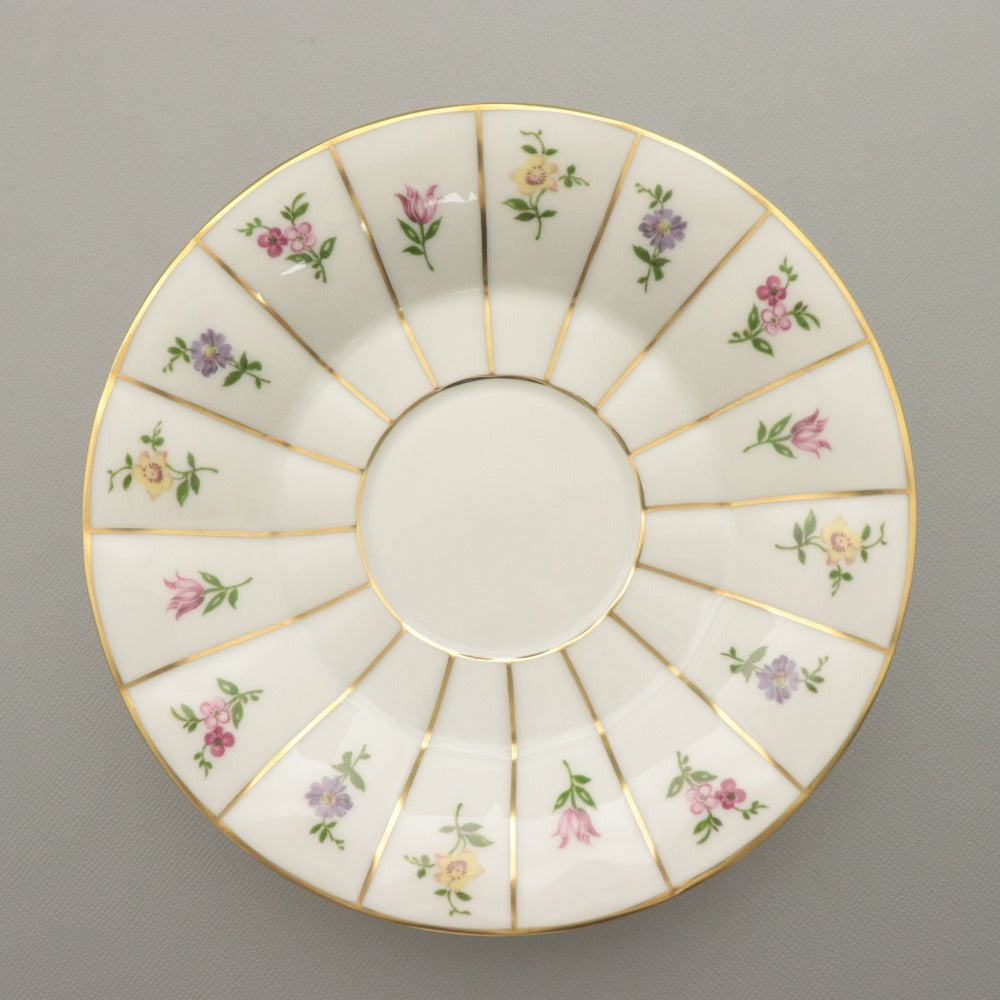 ■ Furstenberg Millefleurs Cup and Saucer Set, Coffee/Tea Cup, Small Plate, Floral Design, Length 11.7cm x 14.4cm, White/Gold