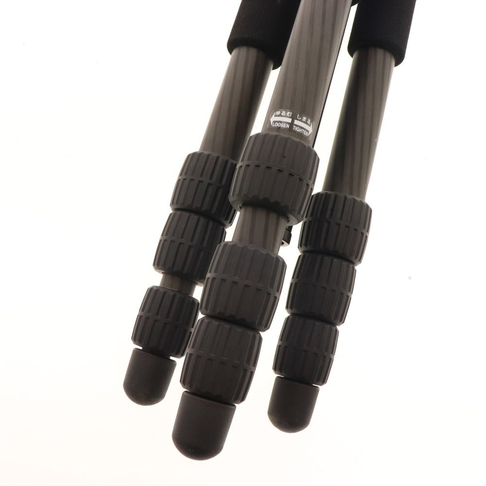 ■ Slik Tripod SH-716E Camera Accessories Included