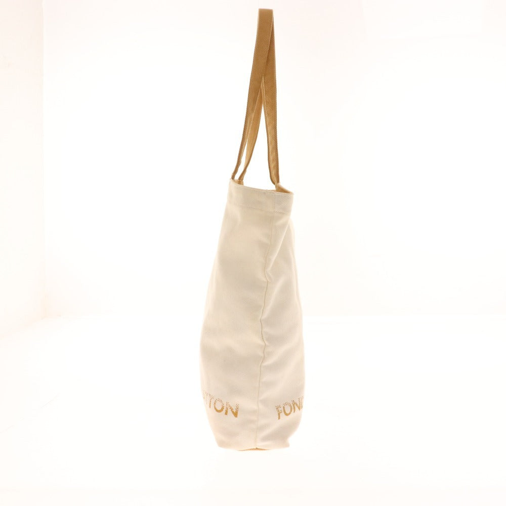 ■ Louis Vuitton Tote Bag Fondation Museum Limited Edition White Brown