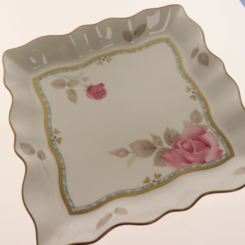 ■ Royal Copenhagen, Narumi, Arita ware, Wedgwood, Peter Rabbit, plate, spoon, tableware, 9-piece set, bulk sale, Western and Japanese, box included, unused