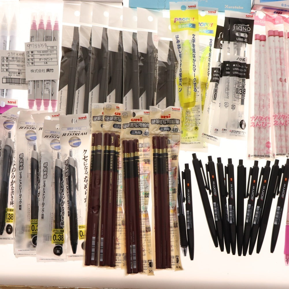 ■ Stationery bulk set, bulk sale, approx. 7kg, ballpoint pens, mechanical pencils, writing implements, pens, markers, etc., office supplies, including unused items