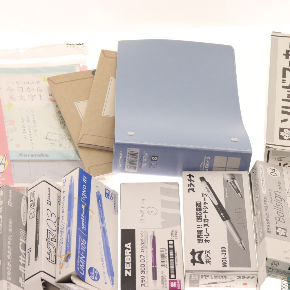 ■ Sakura Cray-Pas and other stationery, large set, bulk sale, approx. 5.5 kg, memo pad, marker, brush, writing implement, pen, etc., office supplies, including unused items