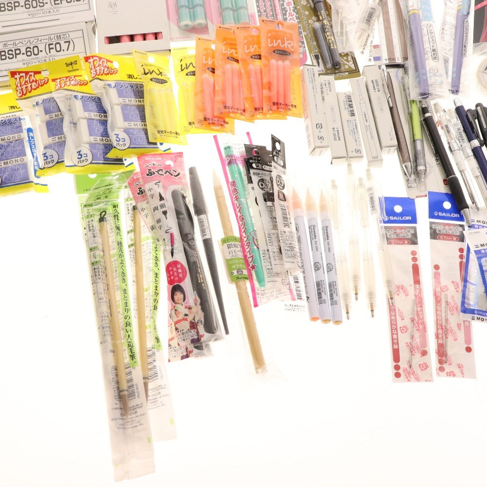 ■ Stationery bulk set, bulk sale, approx. 5.5kg, memo pads, notebooks, markers, writing implements, pens, etc., office supplies, including unused items