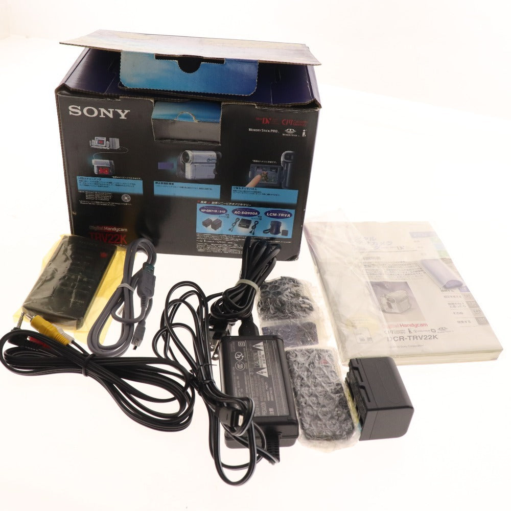 ■ Sony Digital Video Camera Recorder 2-piece set Bulk sale DCR-PC300 DCR-TRV22K Black Power confirmed Accessories included Junk