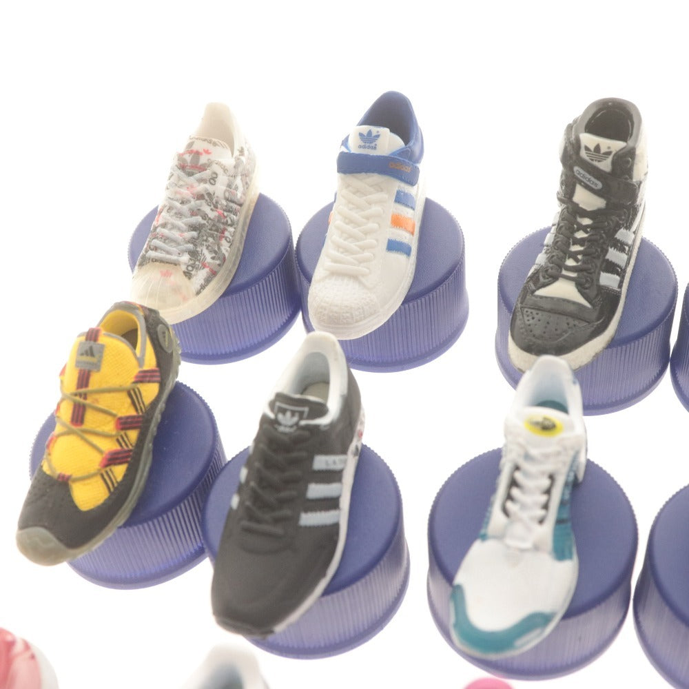 ■ Pepsi &amp; Adidas Sneaker Bottle Caps Complete Collection of 60 Types