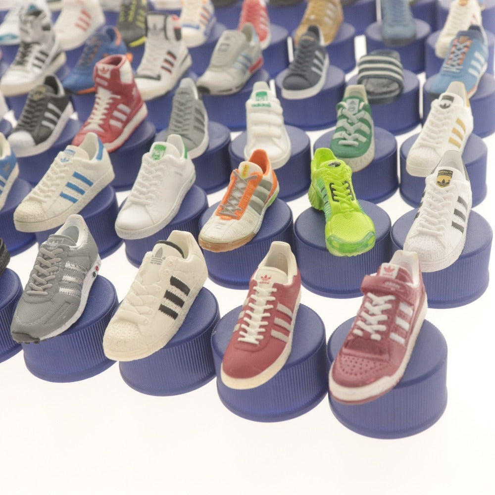 ■ Pepsi &amp; Adidas Sneaker Bottle Caps Complete Collection of 60 Types