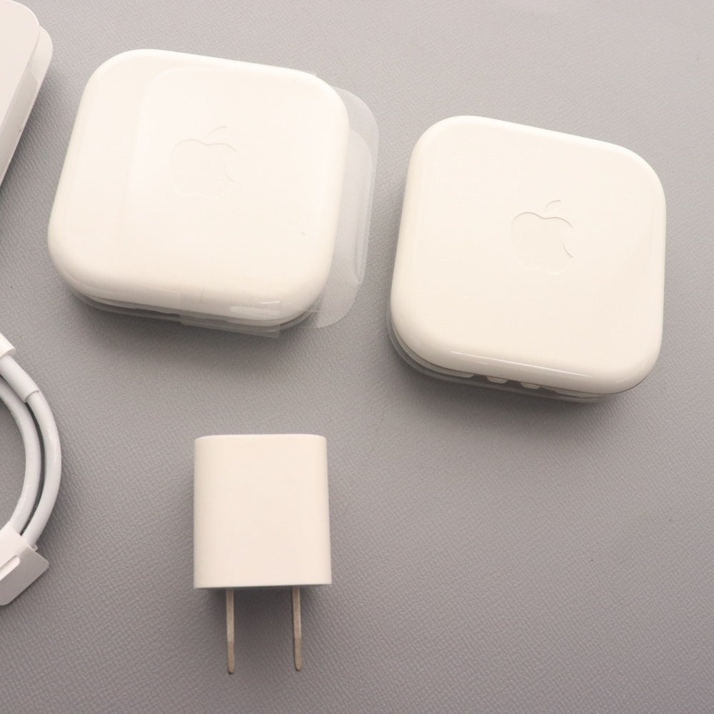 ■ アップル iphone 純正イヤホン ライトニングケーブル 充電器プラグ 4点セット まとめ売り iphone6 iphone8 箱付き