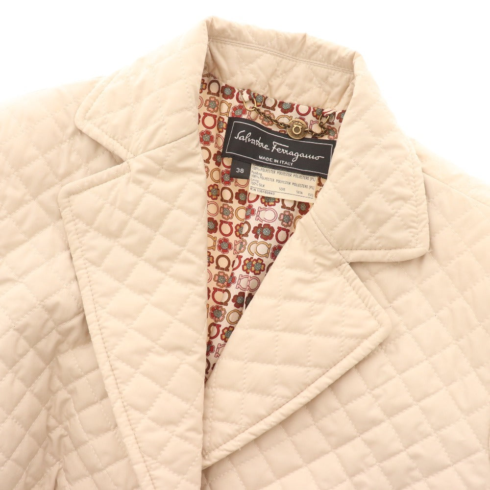 ■ サルヴァトーレフェラガモ ジャケット アウター キルティング シルク100％ レディース 38 アイボリー