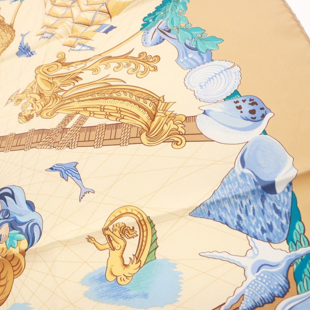 ■ HERMES エルメス スカーフ カレ90 服飾小物 柄 船 天使 シルク レディース 90×90 ベージュ系 未使用