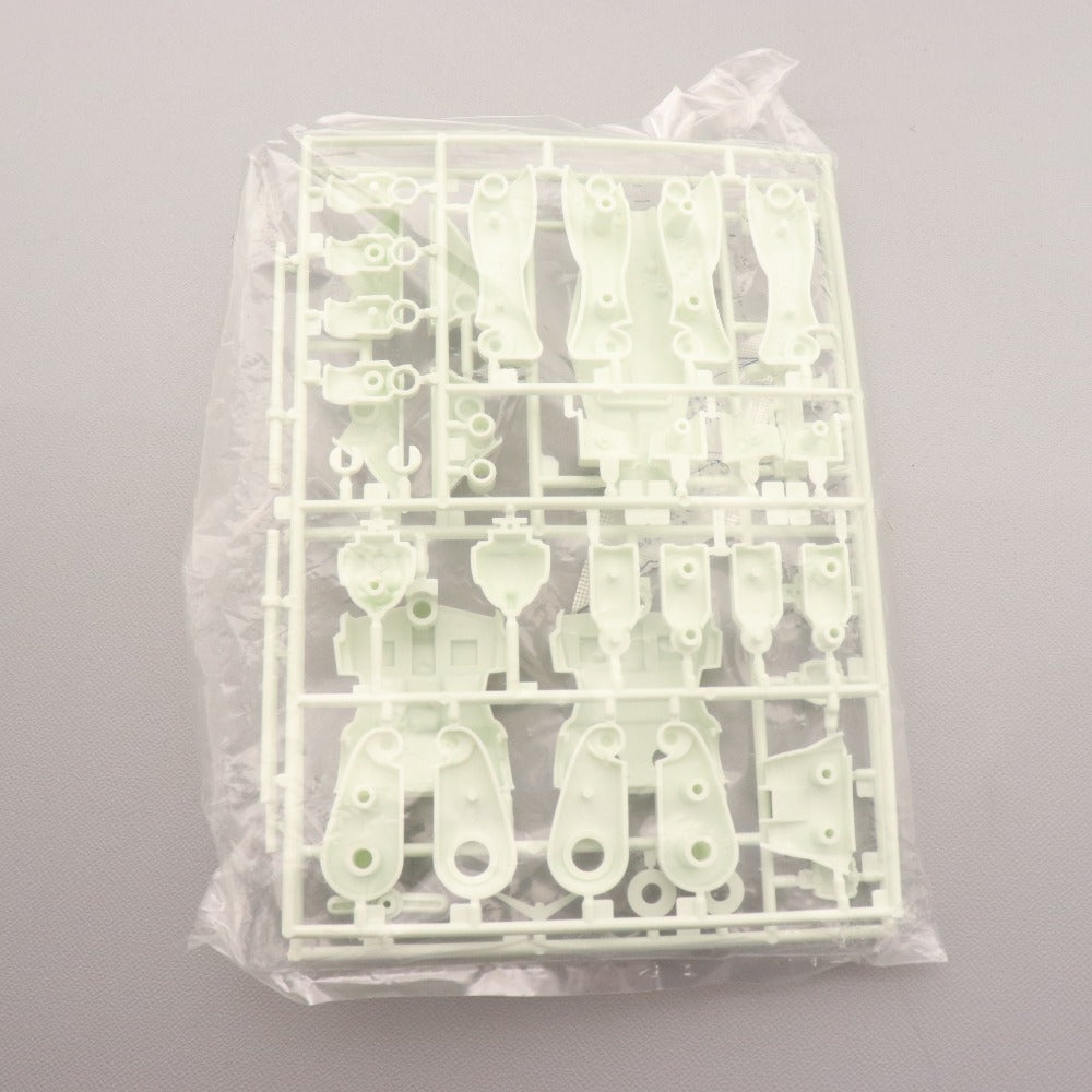 ■ 旧バンダイ 機動戦士ガンダム プラモデル ベストメカコレクション No.4 RX-78 ガンダム バンザイマーク 1/144 箱付き 未組立 未使用