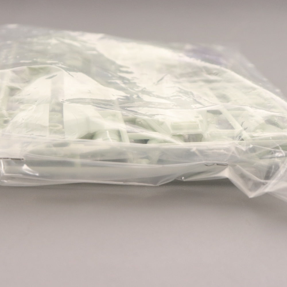 ■ 旧バンダイ 機動戦士ガンダム プラモデル ベストメカコレクション No.4 RX-78 ガンダム バンザイマーク 1/144 箱付き 未組立 未使用