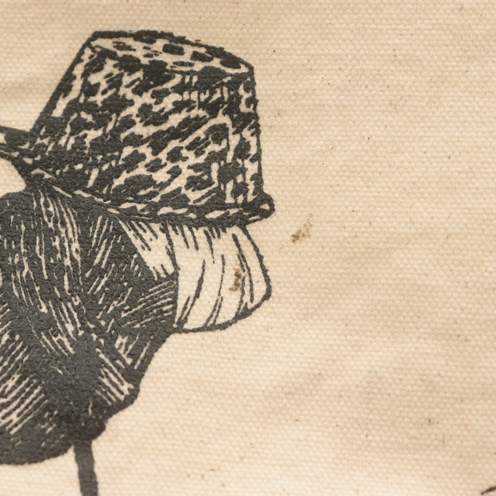 ■ エドワードゴーリー Edward Gorey トートバッグ ポーチ付き 鞄 ハンド 絵柄 Charitable Trust レディース メンズ アイボリー系