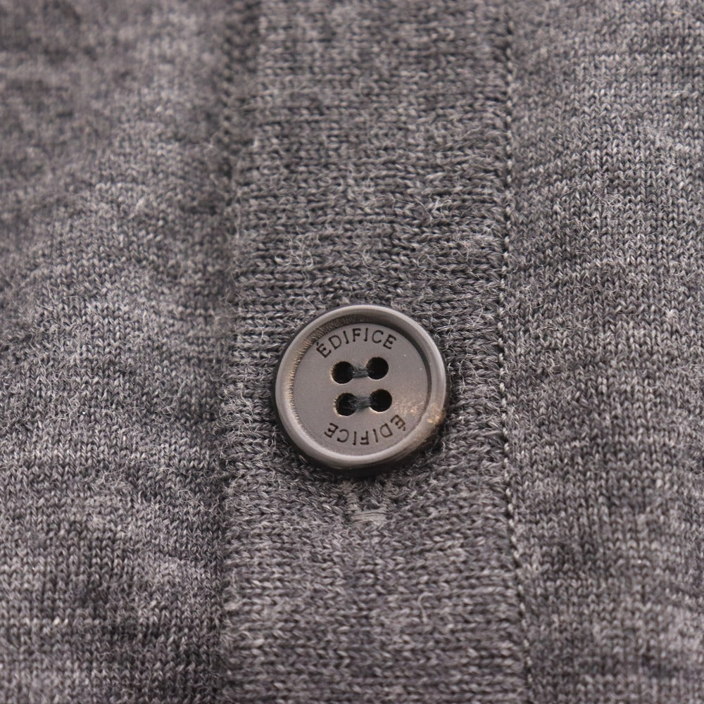 ■ EDIFICE Le plus eleve エディフィス カーディガン 長袖 トップス アウター Vネック ボタン ロゴ メンズ 46 (S相当) ダークグレー