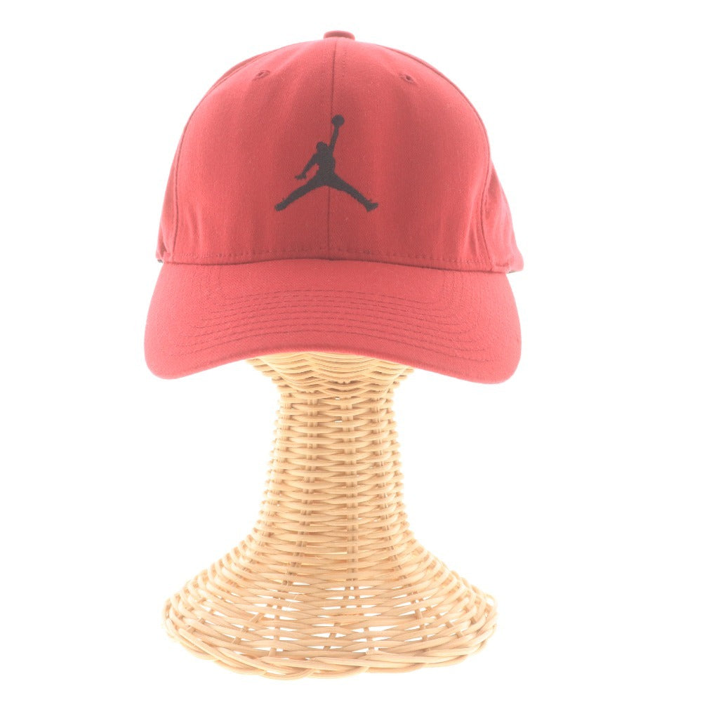 ■ NIKE AIR JORDAN ナイキ エアジョーダン キャップ FLAXFIT 帽子 ジャンプマン ロゴ メンズ M レッド