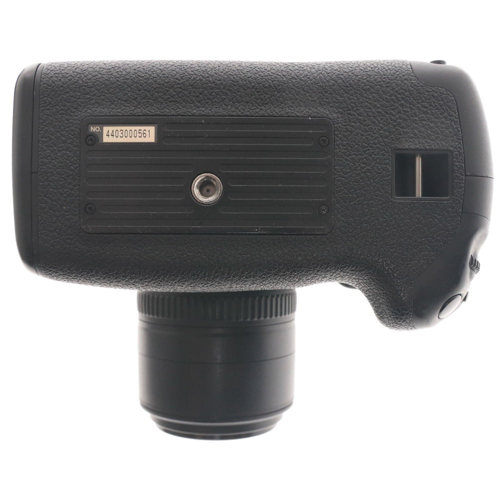 ■ キャノン デジタル 一眼レフ カメラ EOS 5D Mark III EF35-70mm F3.5-4.5A オートフォーカス 付属品付き