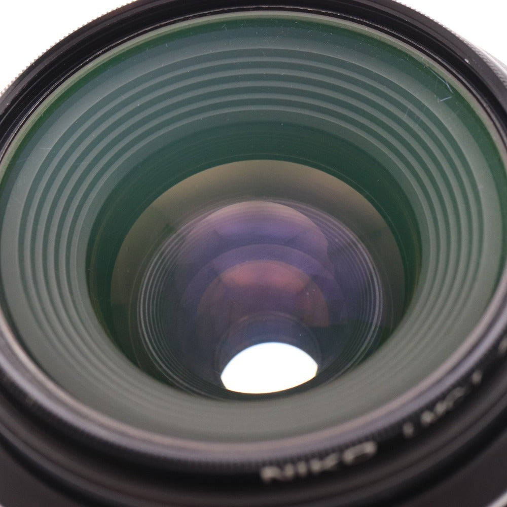 ■ キャノン デジタル 一眼レフ カメラ EOS 5D Mark III EF35-70mm F3.5-4.5A オートフォーカス 付属品付き