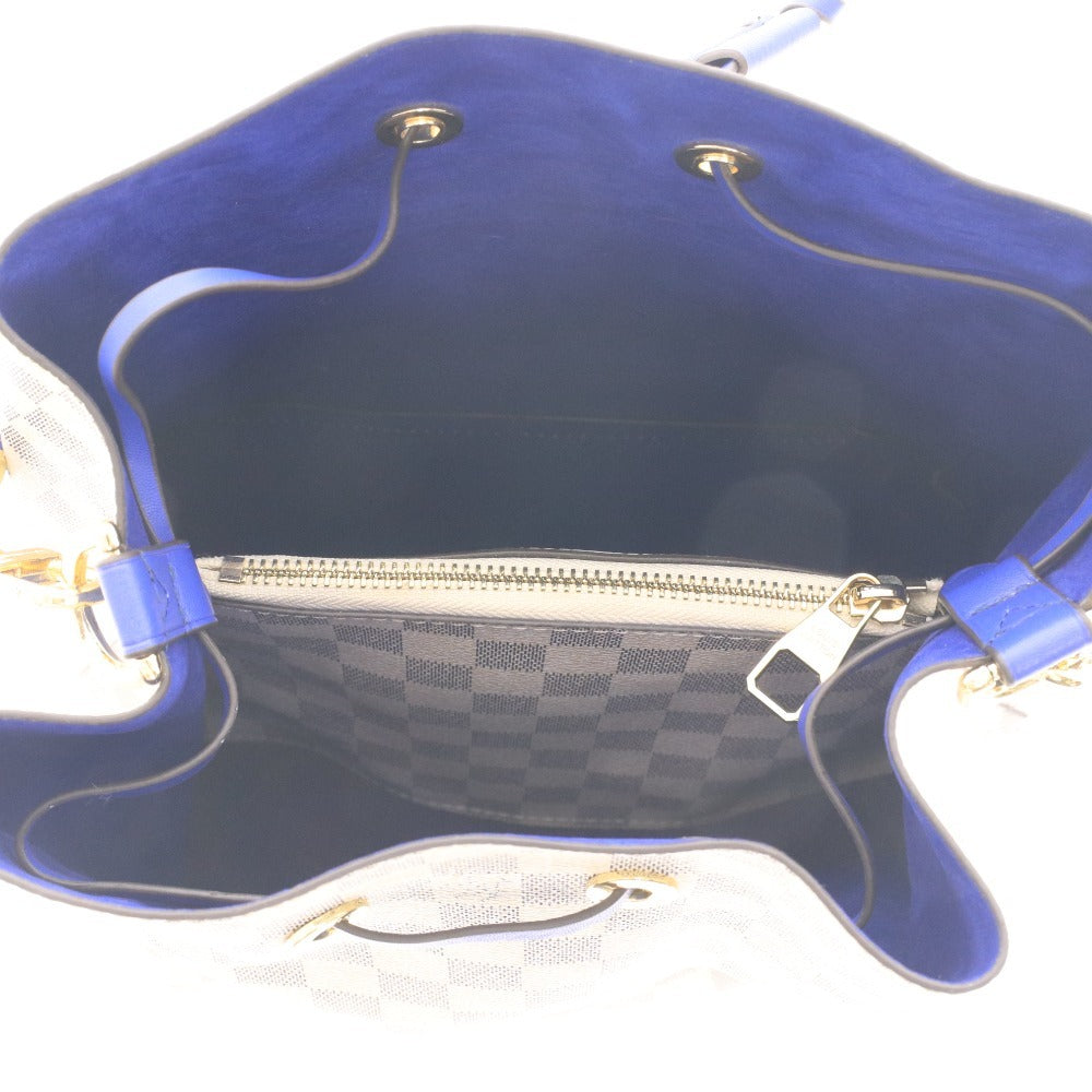 ■ ルイヴィトン ダミエ・アズール ネオノエ ショルダーバッグ 鞄 ロゴ ゴールド金具 ファスナーポケット レディース ホワイト ブルー