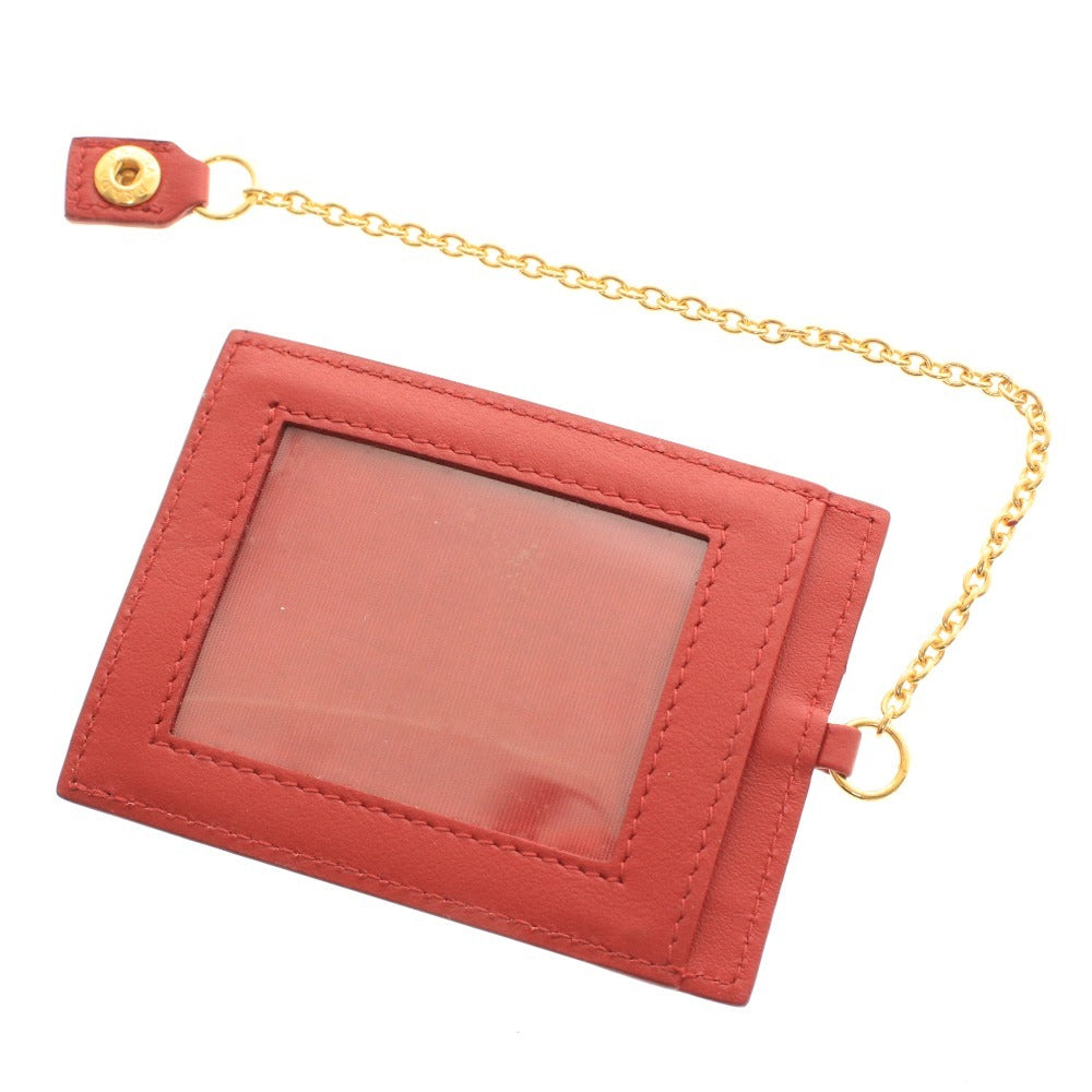 ■ プラダ カードケース パスケース 定期入れ ゴールド金具 チェーン レザー ロゴ メンズ レディース レッド系