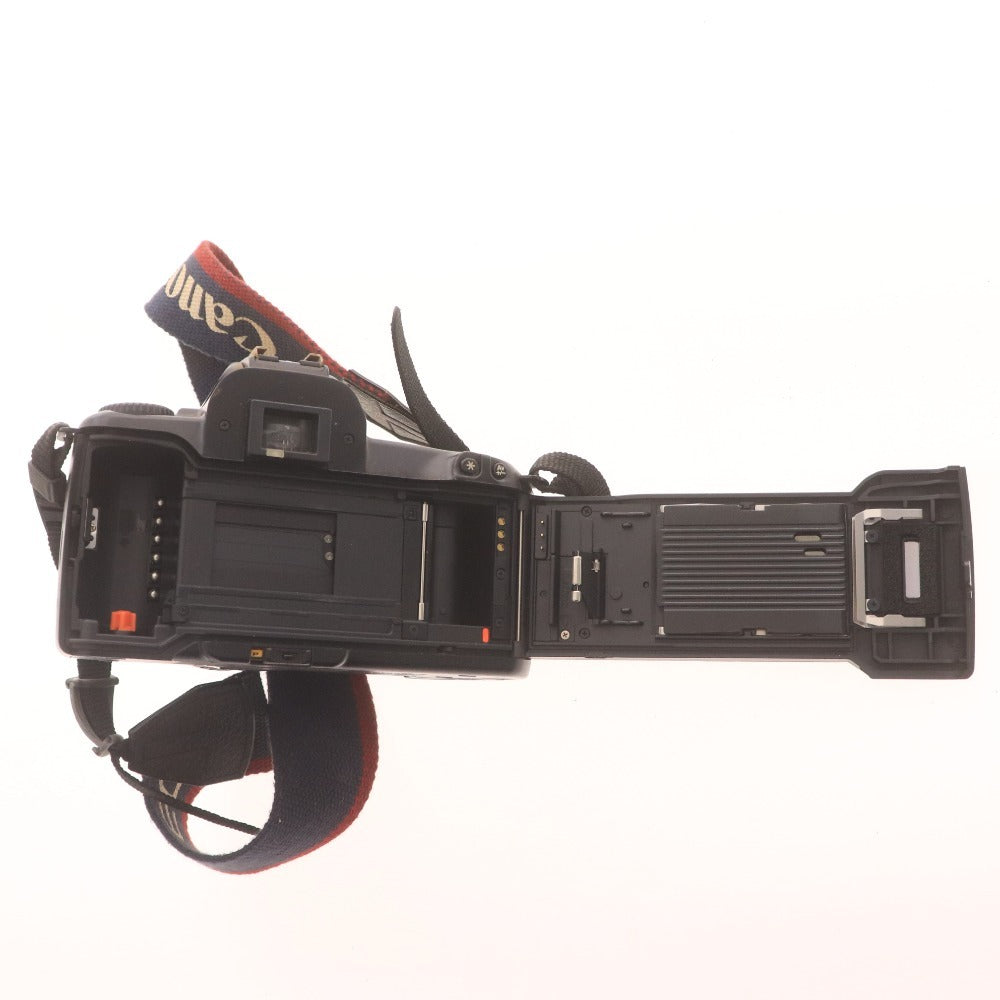 ■ キヤノン EOS Kiss カメラ 一眼レフ フィルムカメラ EF35-80mm f/4-5.6 ズームレンズ 付属品付き