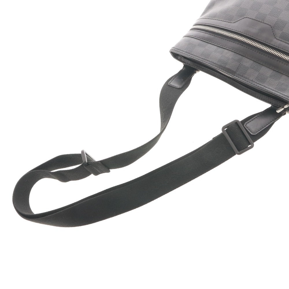 ■ LOUIS VUITTON Damier Graphite Thomas Shoulder Bag, Men's, Black
