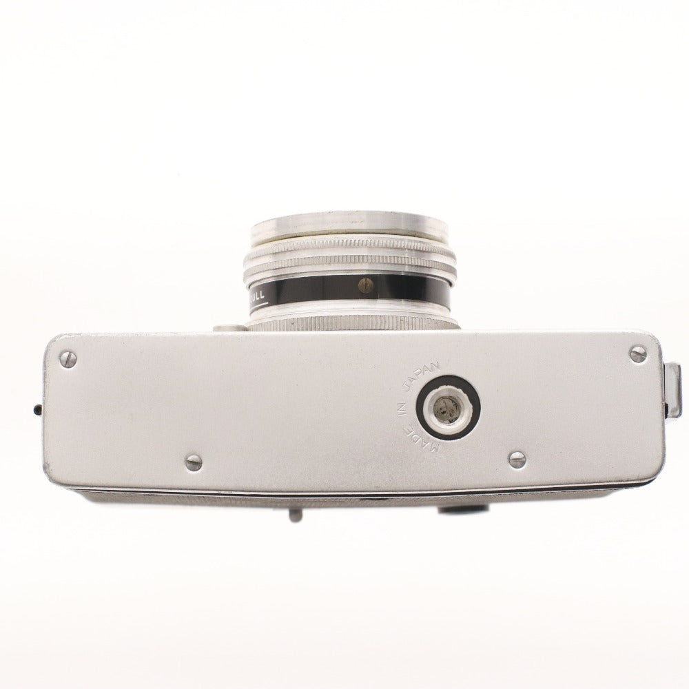 ■ MEICA 35mm Film Camera with NEW MK LENS F=50mm and Case