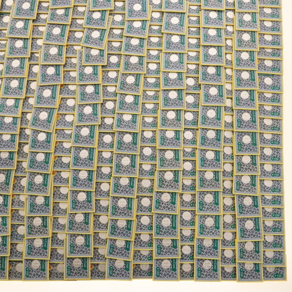 ■ Pachinko/Slot Machine Special Prizes 595 Coins (Bulk Set) Radium Coat *100 Coins Total Weight Approx. 8.9kg Rare, Comes with Case