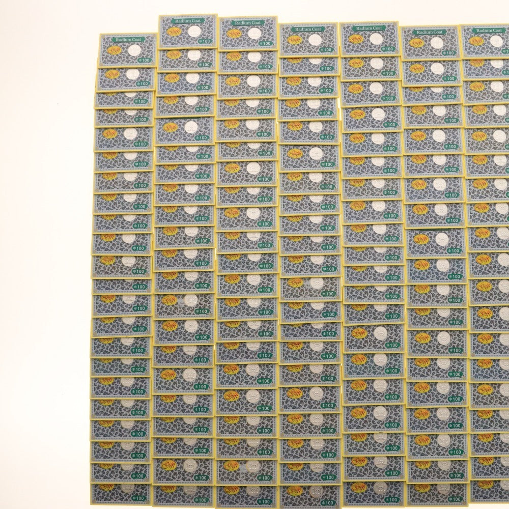 ■ Pachinko/Slot Machine Special Prizes 595 Coins (Bulk Set) Radium Coat *100 Coins Total Weight Approx. 8.9kg Rare, Comes with Case