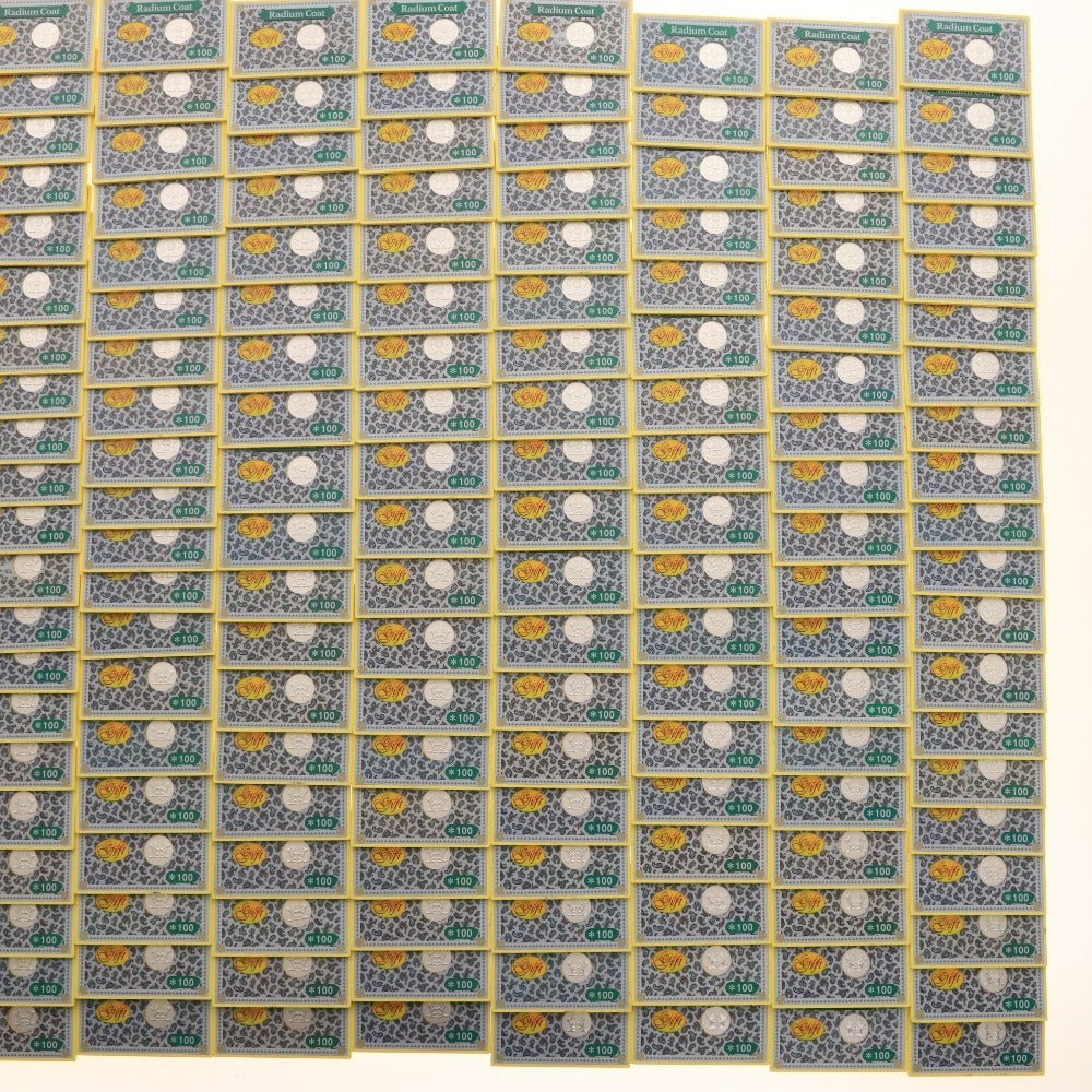 ■ Pachinko/Slot Machine Special Prizes 595 Coins (Bulk Set) Radium Coat *100 Coins Total Weight Approx. 8.9kg Rare, Comes with Case