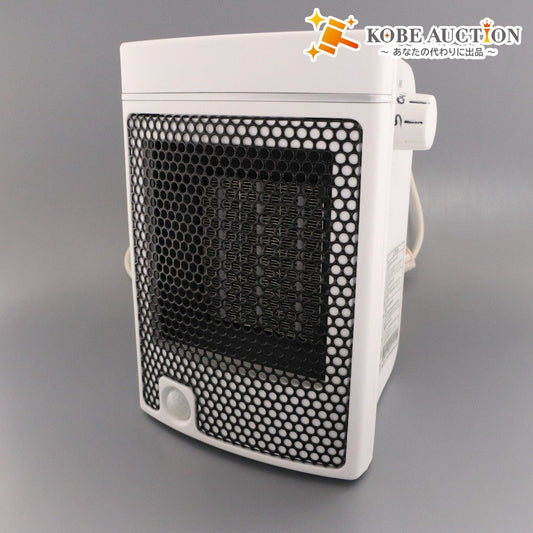 ■ YAMAZEN 山善 ファンヒーター DMSF-J06(W) センサー付セラミックファンヒーター 電気暖炉器具 温風 ミニ