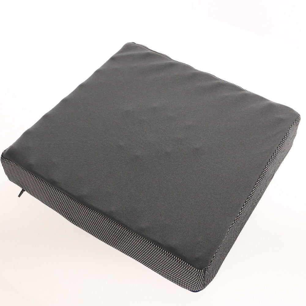 ■ 昭和西川 ムアツ クッション 座布団 グレー カバー付き