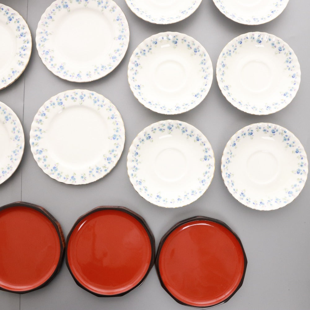 ■ ロイヤルアルバート 他 食器 セット まとめ売り ティーカップ ソーラー 平皿 ティーポット プレート ケーキ皿 等