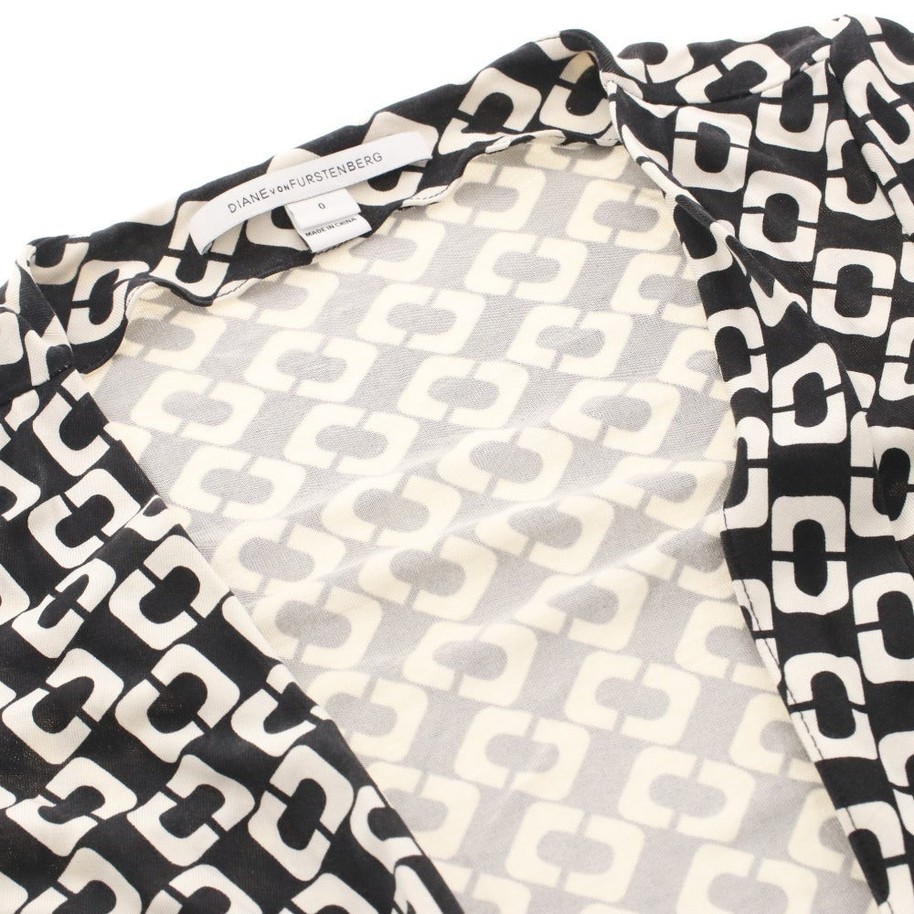 ■ DIANE von FURSTENBERG ラップワンピース 半袖 トップス アウター 前紐 総柄 シルク レディース 0 (XS相当) ブラック アイボリー