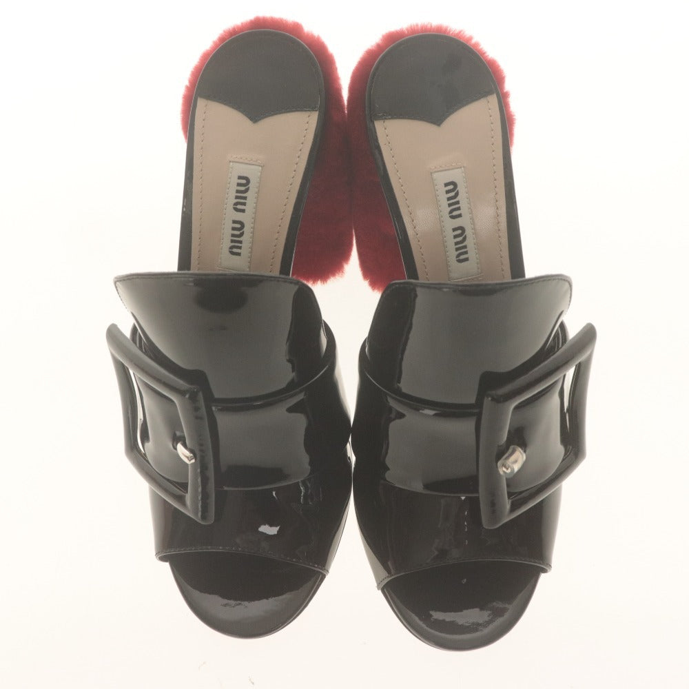 ■ MIU MIU ミュウミュウ サンダル ミュール 靴 エナメル ファー チャンキーヒール レディース 36 (23cm相当) ブラック レッド 箱付き