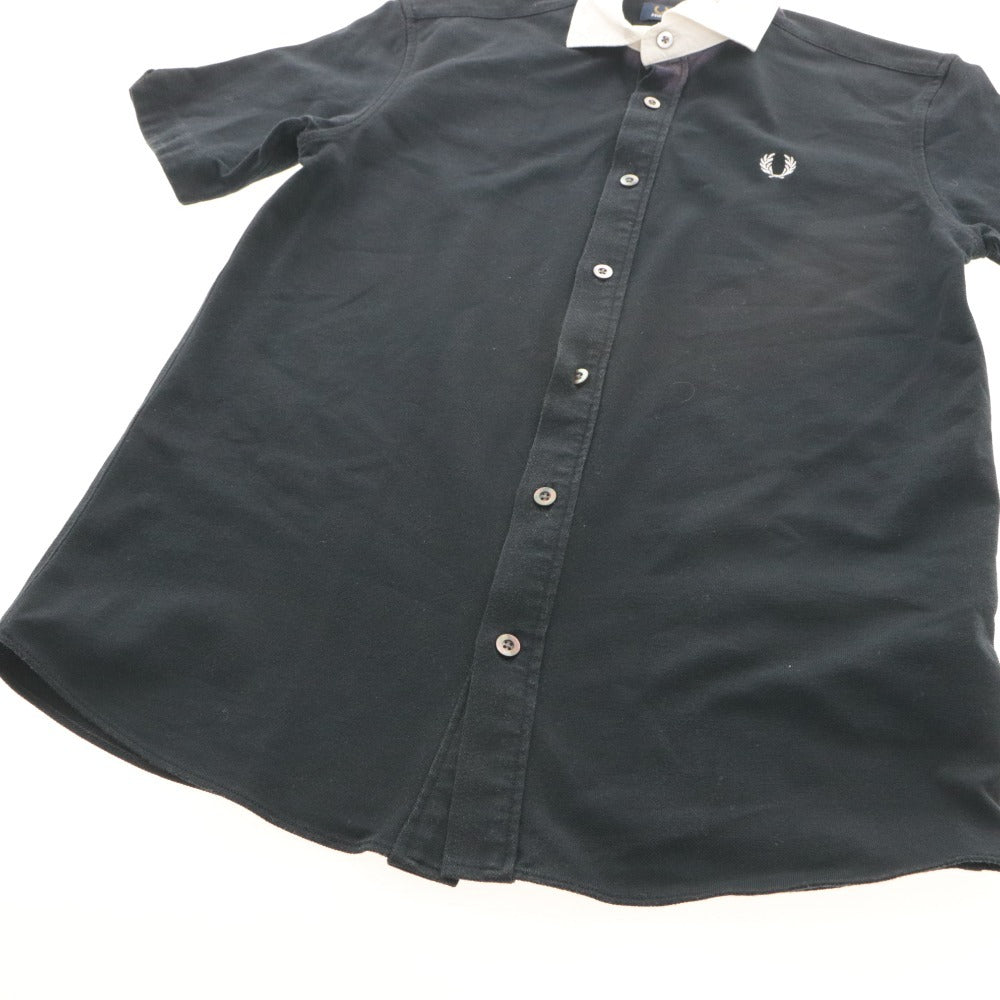 ■ FRED PERRY × BEAMS フラッドペリー ビームス シャツ トップス 襟 半袖 ボタン ワンポイント メンズ S ブラック系