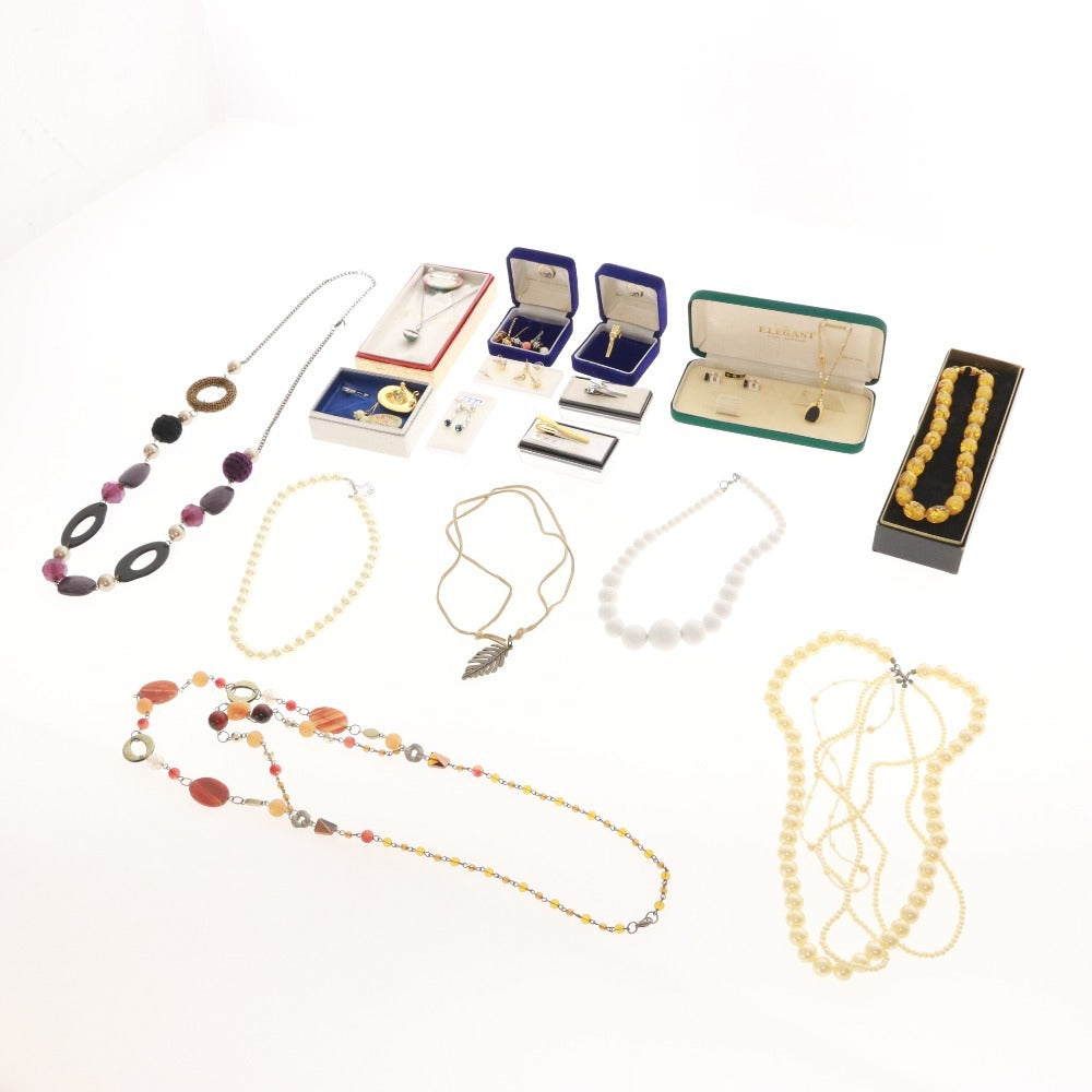 ■ アクセサリー 27点セット まとめ売り ネックレス ブローチ イヤリング ピアス カフス ネクタイピン 等 箱付き含む