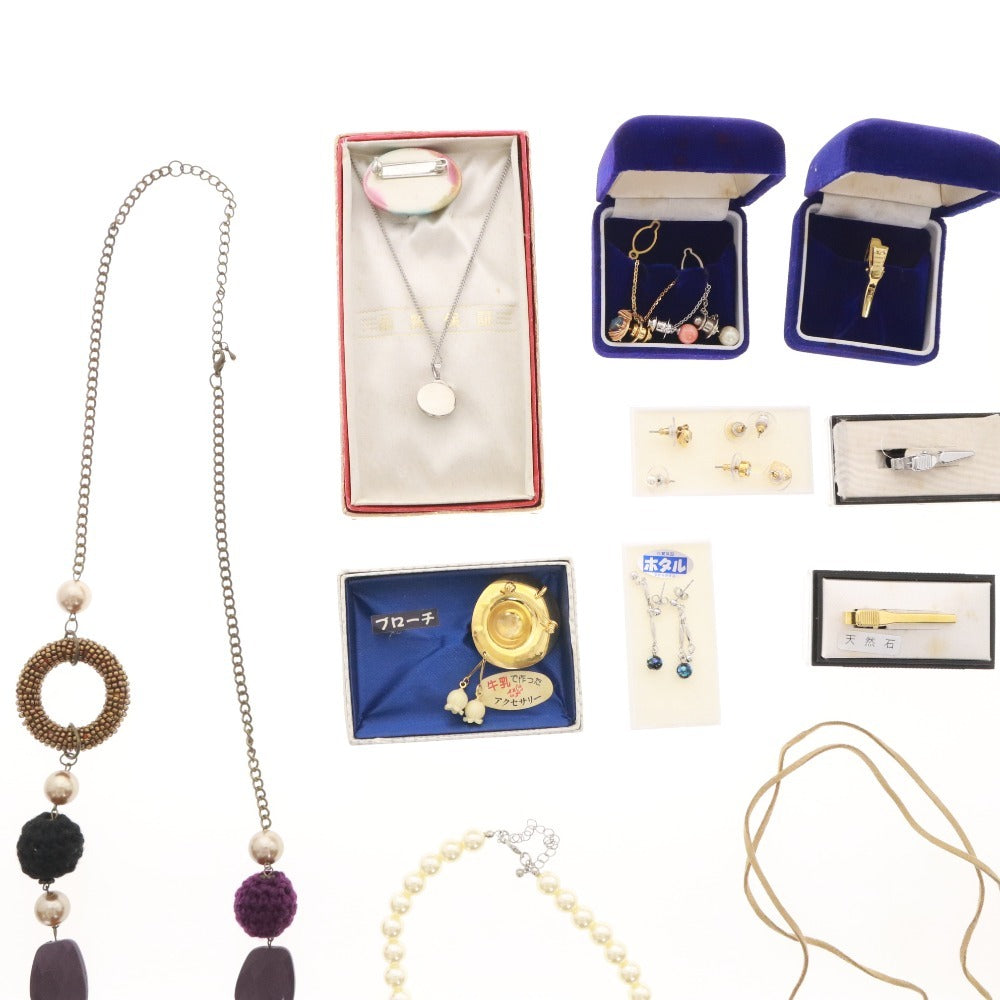 ■ アクセサリー 27点セット まとめ売り ネックレス ブローチ イヤリング ピアス カフス ネクタイピン 等 箱付き含む