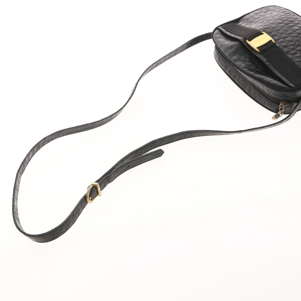 ■ Salvatore Ferragamo フェラガモ ショルダーバッグ 鞄 ファスナー ポケット ゴールド金具 レディース ブラック