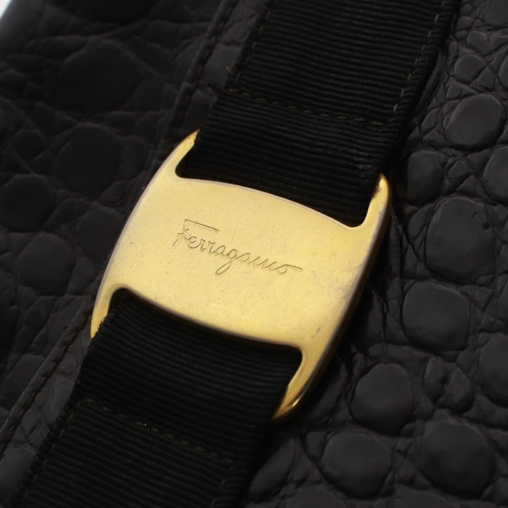 ■ Salvatore Ferragamo フェラガモ ショルダーバッグ 鞄 ファスナー ポケット ゴールド金具 レディース ブラック