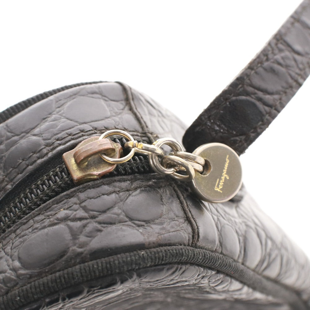 ■ Salvatore Ferragamo フェラガモ ショルダーバッグ 鞄 ファスナー ポケット ゴールド金具 レディース ブラック