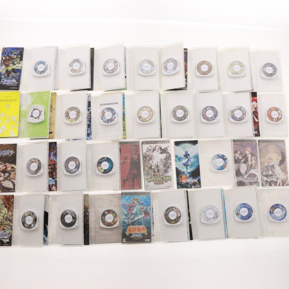 ■ PlayStation Portable PSP ソフト 60本 まとめ売り モンスターハンター ガンダム ゴットイーター 英雄伝説 等 ケース付き 未開封含む