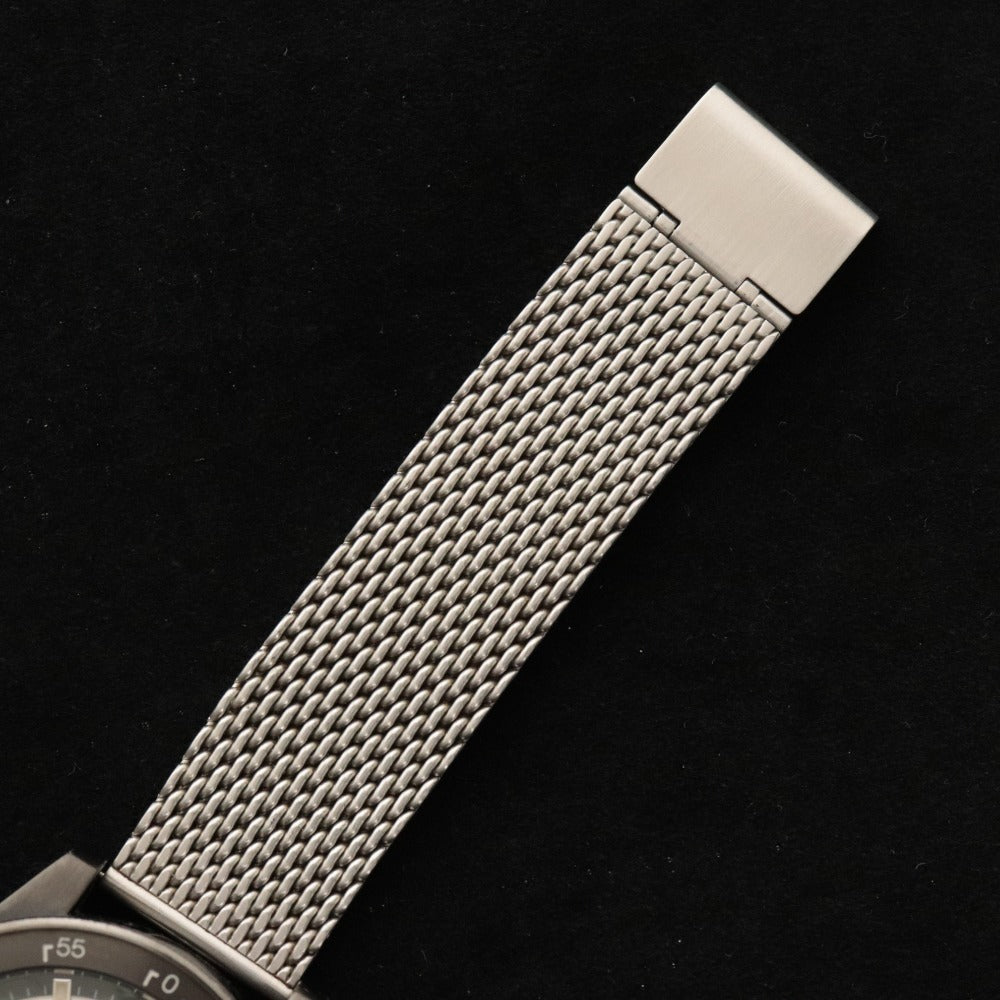 ■ Orient Retro Future Camera Automatic Watch, 136.8g, Men's, Black, Green Dial, Accessories Included