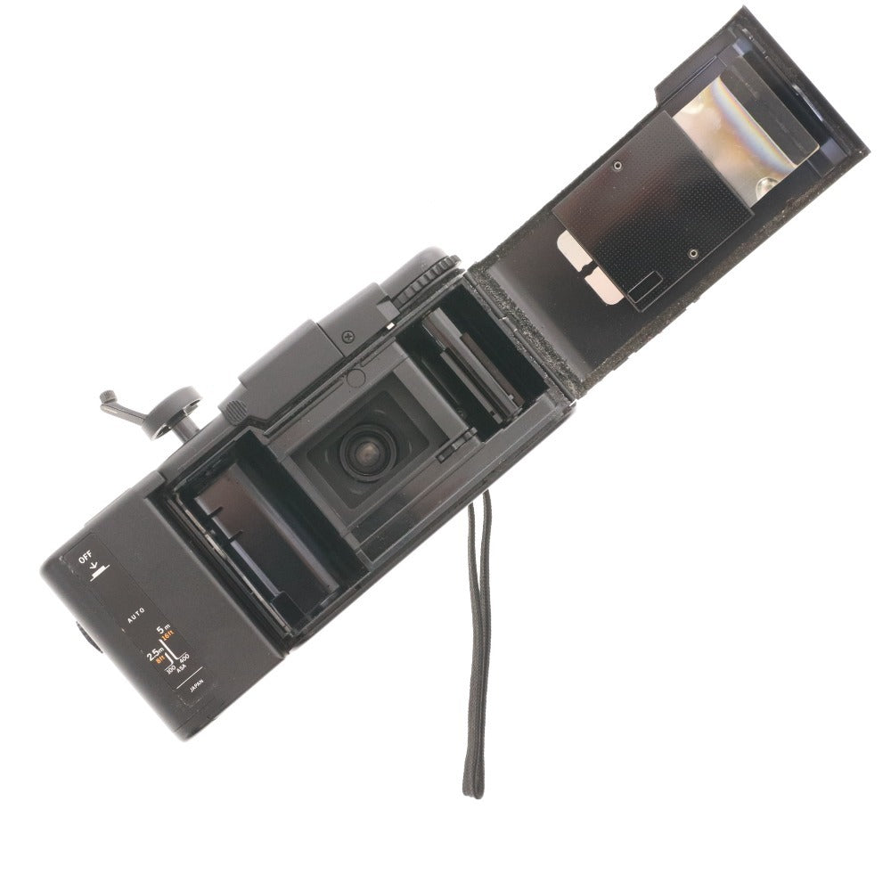 ■ オリンパス XA2 Electronic Flash A11 カメラ フィルムカメラ f=35mm