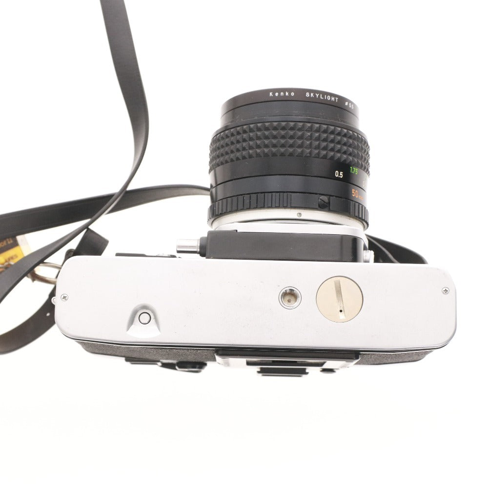 ■ ミノルタ XE カメラ フィルムカメラ MC ROKKOR-PG 1:1.4 50mm ストラップ付
