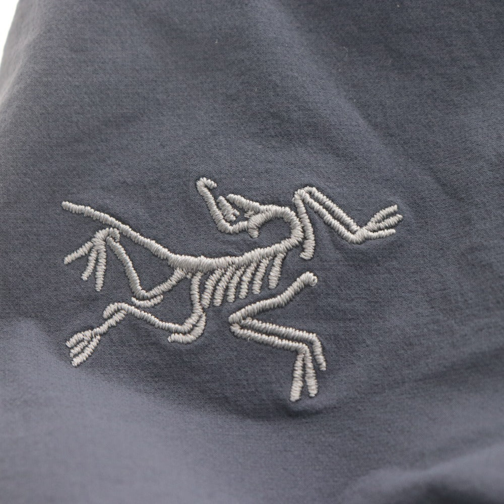 ■ アークテリクス ガンマ SL ショート 9 パンツ ボトムス メンズ 28 (S相当) ネイビー タグ付き 未使用